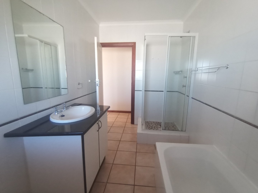To Let 2 Bedroom Property for Rent in Dormehls Drift Western Cape